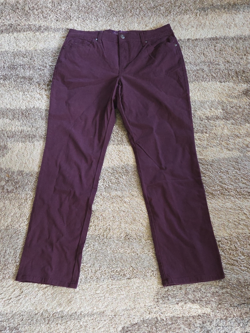 Womens Gloria Vandebilt Size 10 Short...NWT